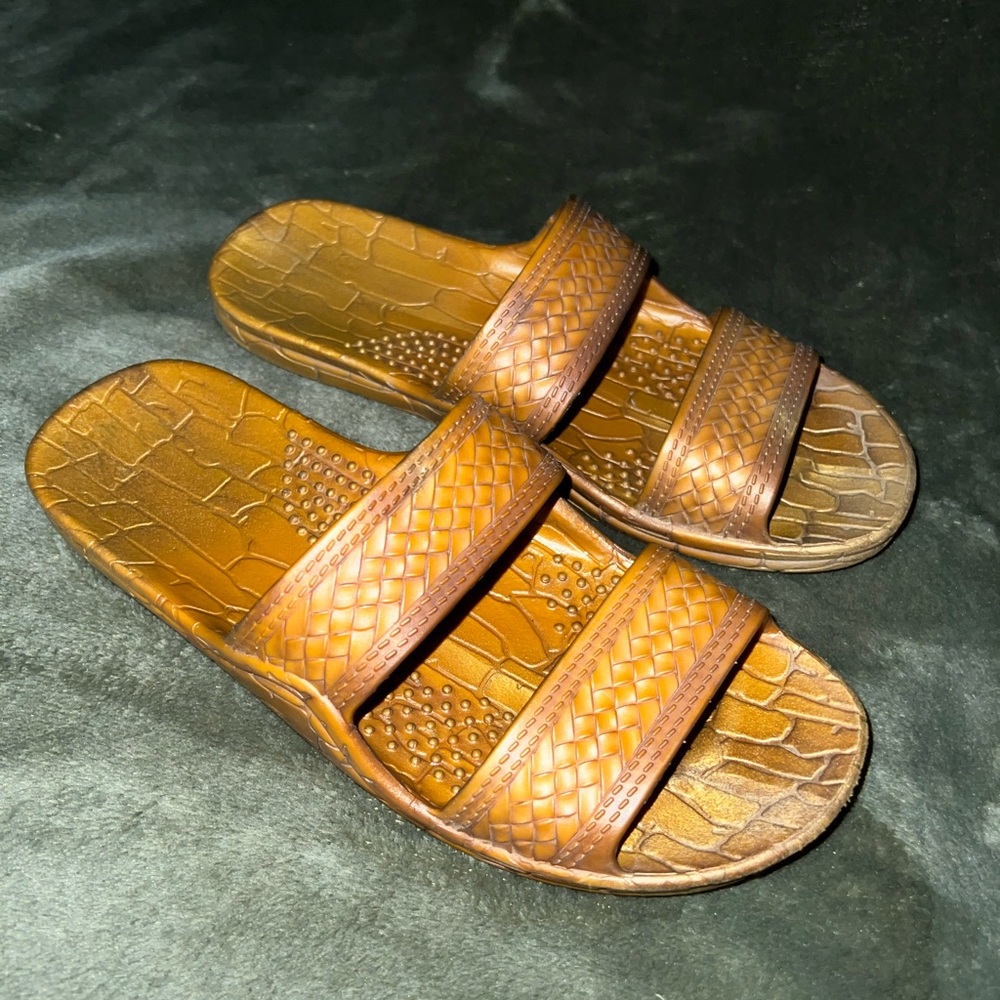 Imperial Hawaii Sandals
